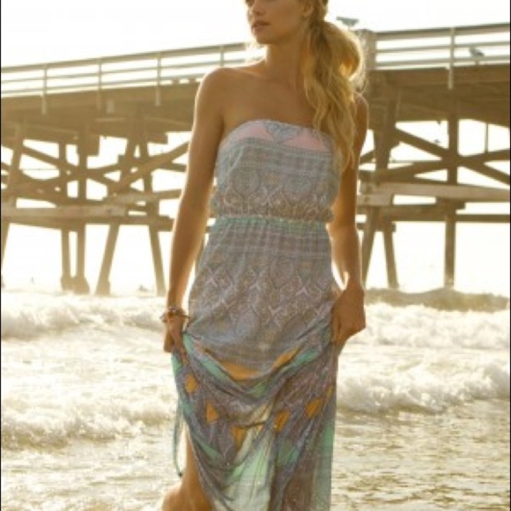 O’Neill aven dress